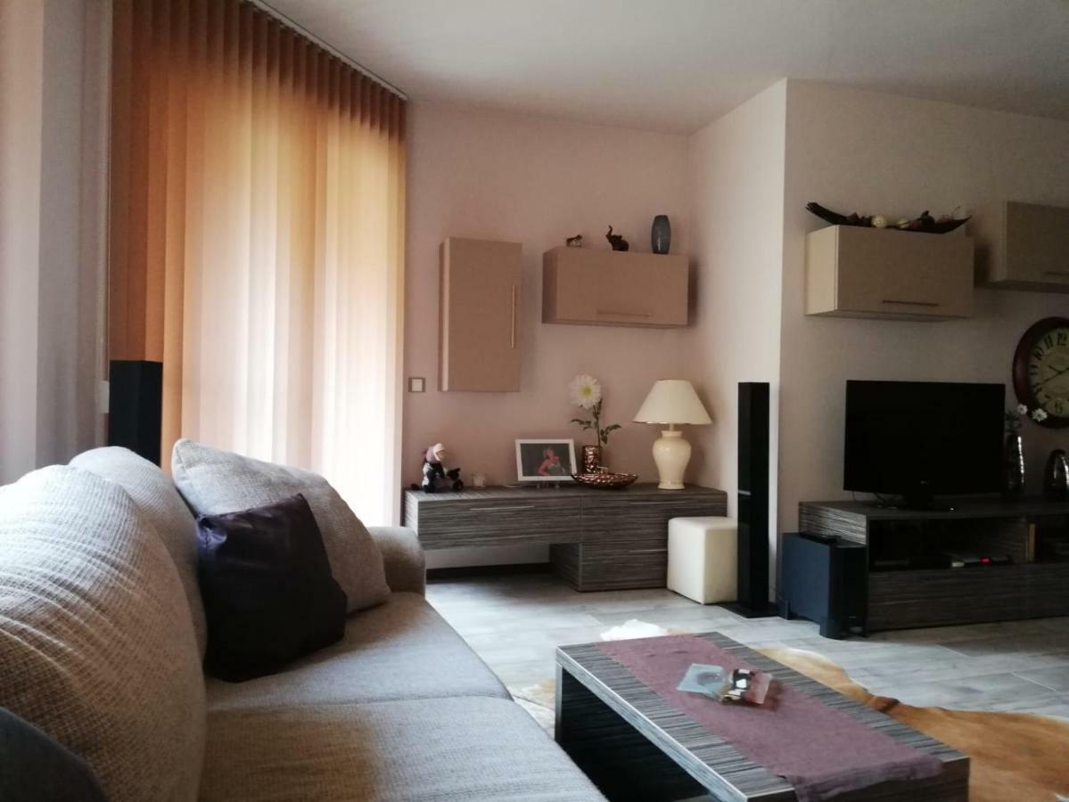 Apartament Megiluks Appartement Blagoevgrad Buitenkant foto