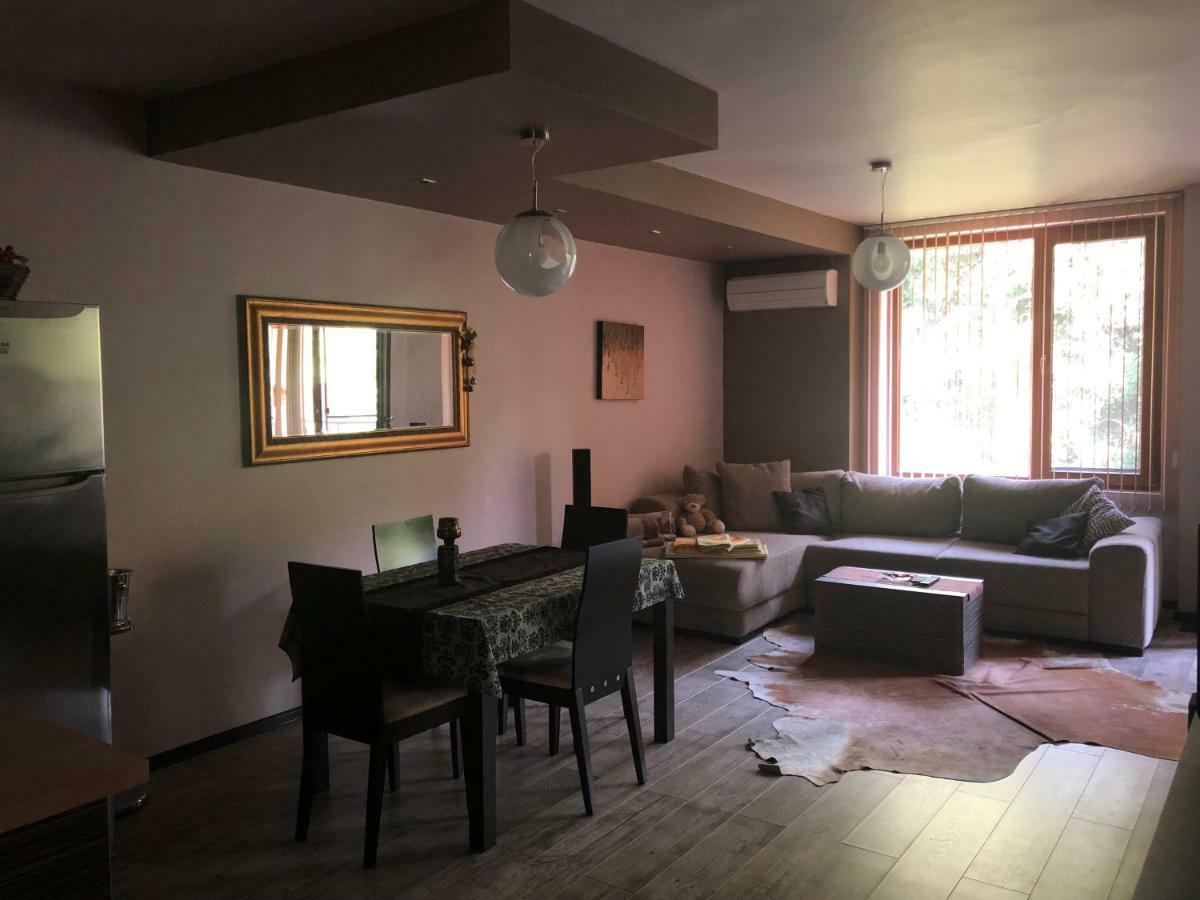 Apartament Megiluks Appartement Blagoevgrad Buitenkant foto