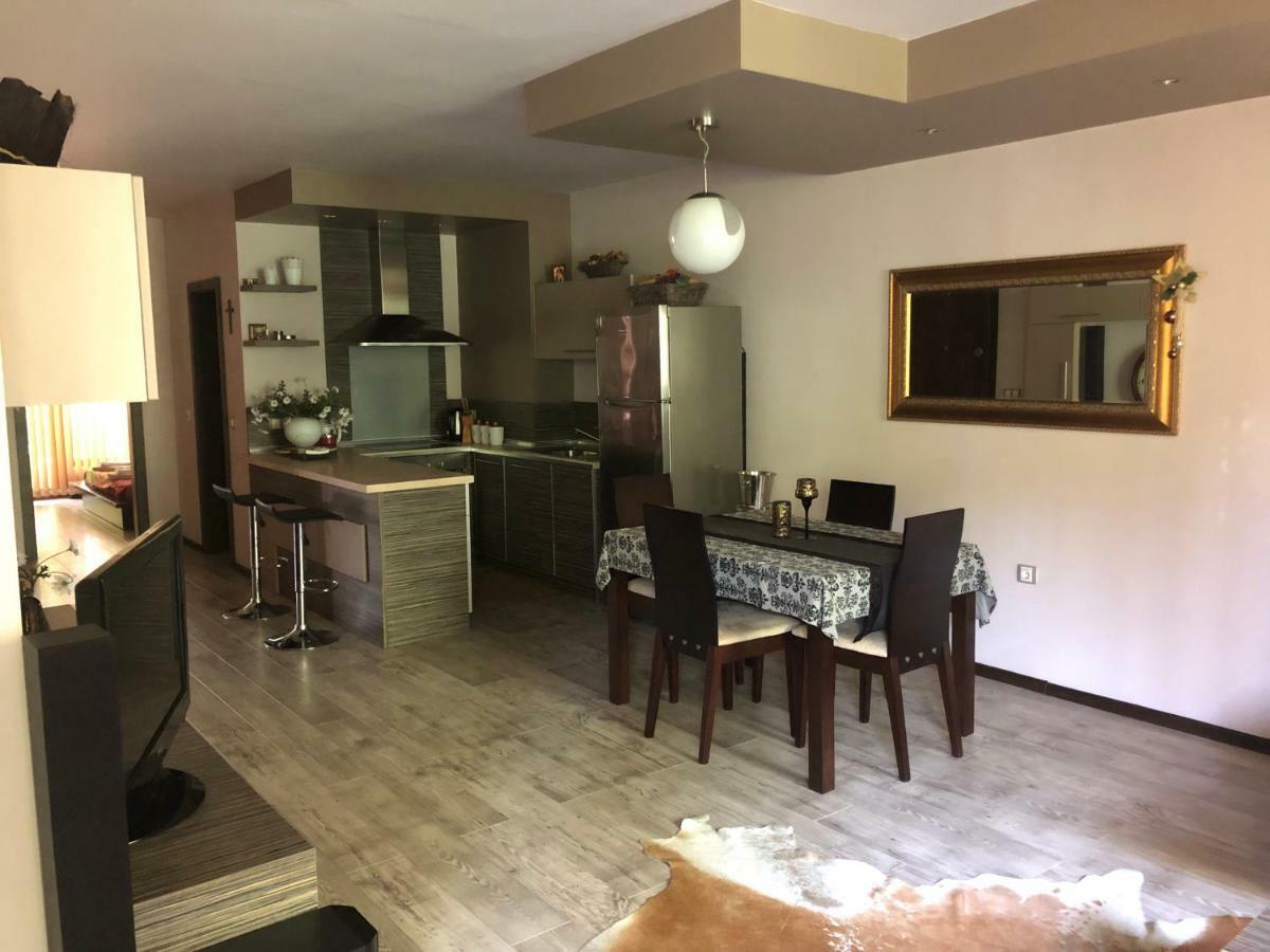 Apartament Megiluks Appartement Blagoevgrad Buitenkant foto